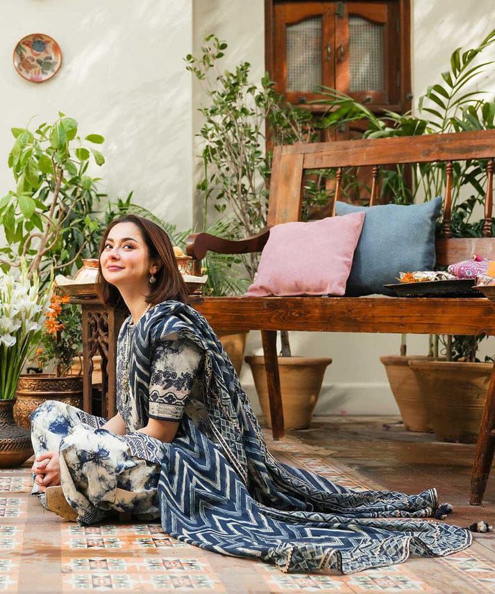 Lawn 3pc usntitched Printed Dress