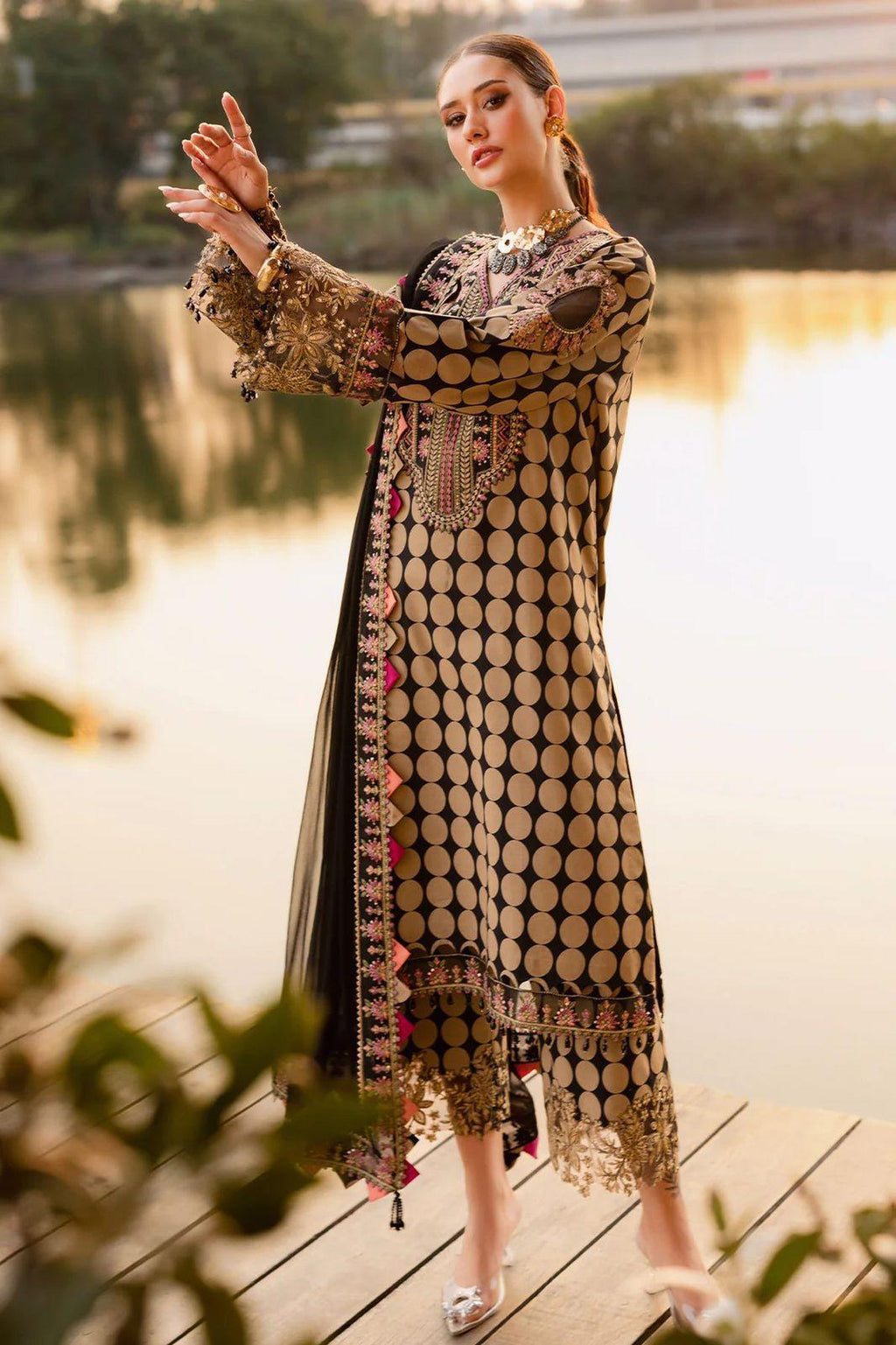 Lawn 3pc usntitched Printed Dress