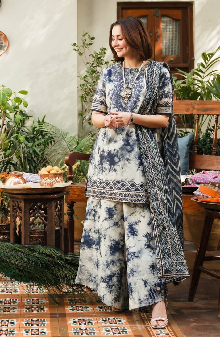 Lawn 3pc usntitched Printed Dress