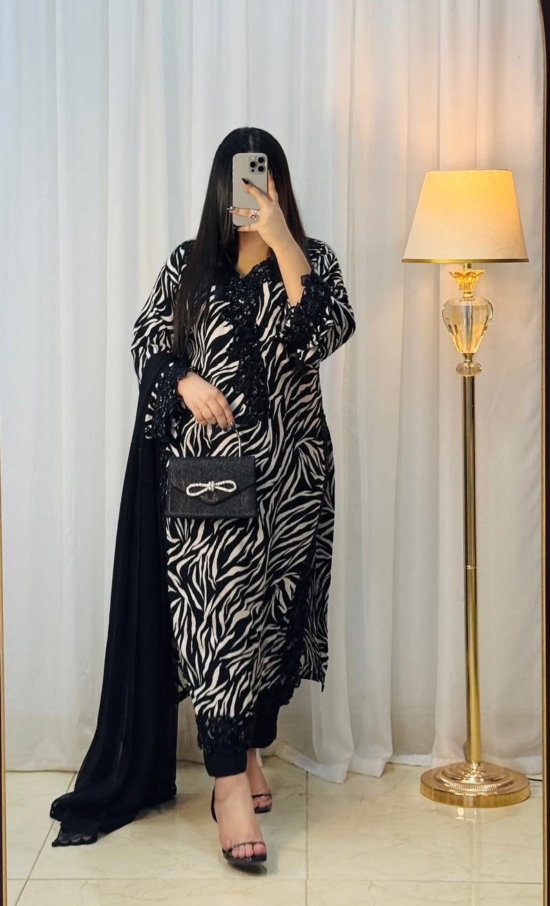 Lawn 3pc usntitched Printed Dress